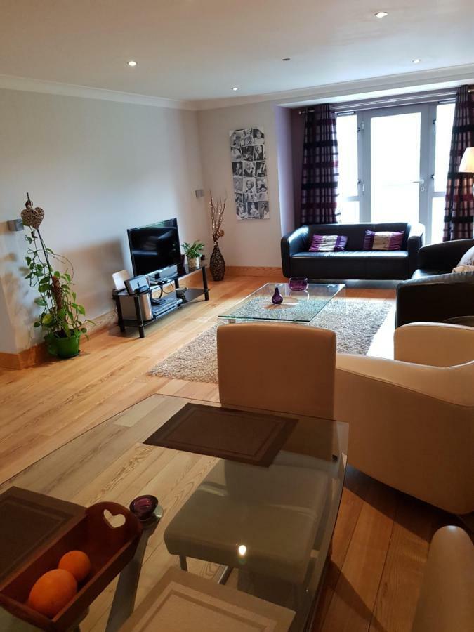 The Courtyard Apartments !!!! Killarney Eksteriør bilde